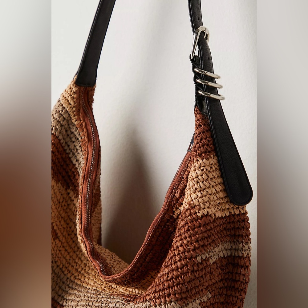 Free People Santorini Tote NEW - Picture 4 of 5
